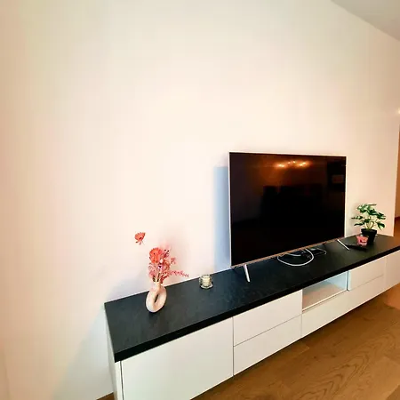 Zwirn New Free Parking