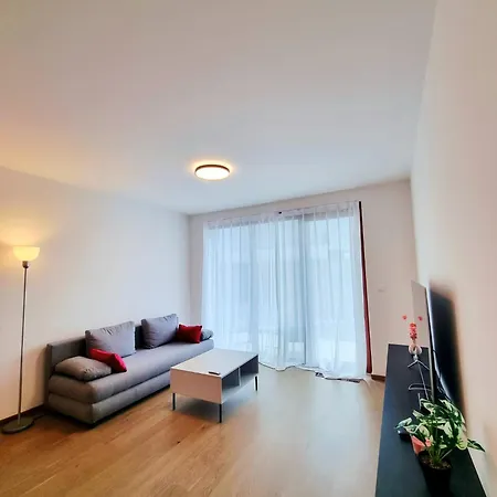 Zwirn New Free Parking Apartman Pozsony